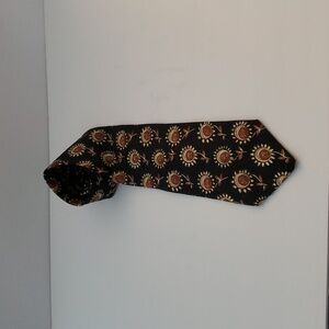 Geoffrey Beene Black w. Brown Sunflower Print 100% Silk Tie